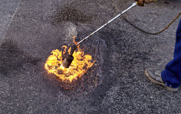 Pont Tyweli flat roofing repairs